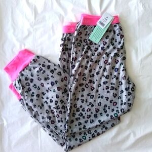 NWT Calvin Klein set of 2  Grey, Animal Print sleep jogger, size S (7/8)